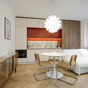 Emily Apartament